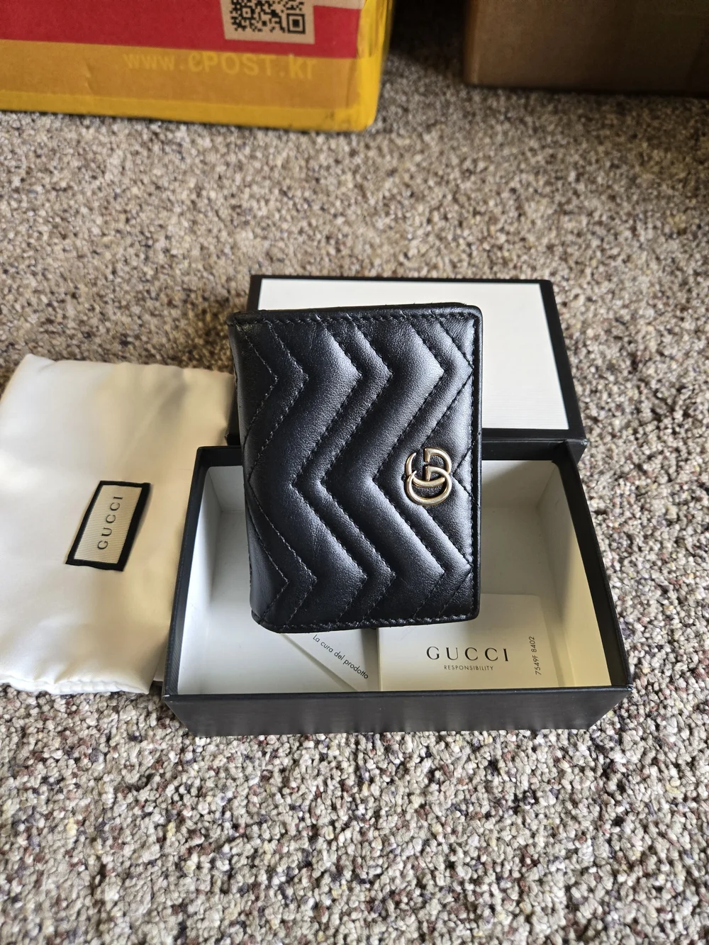 Gucci Black Quilted Leather Wallet - GG Marmont - Picture 15 of 16